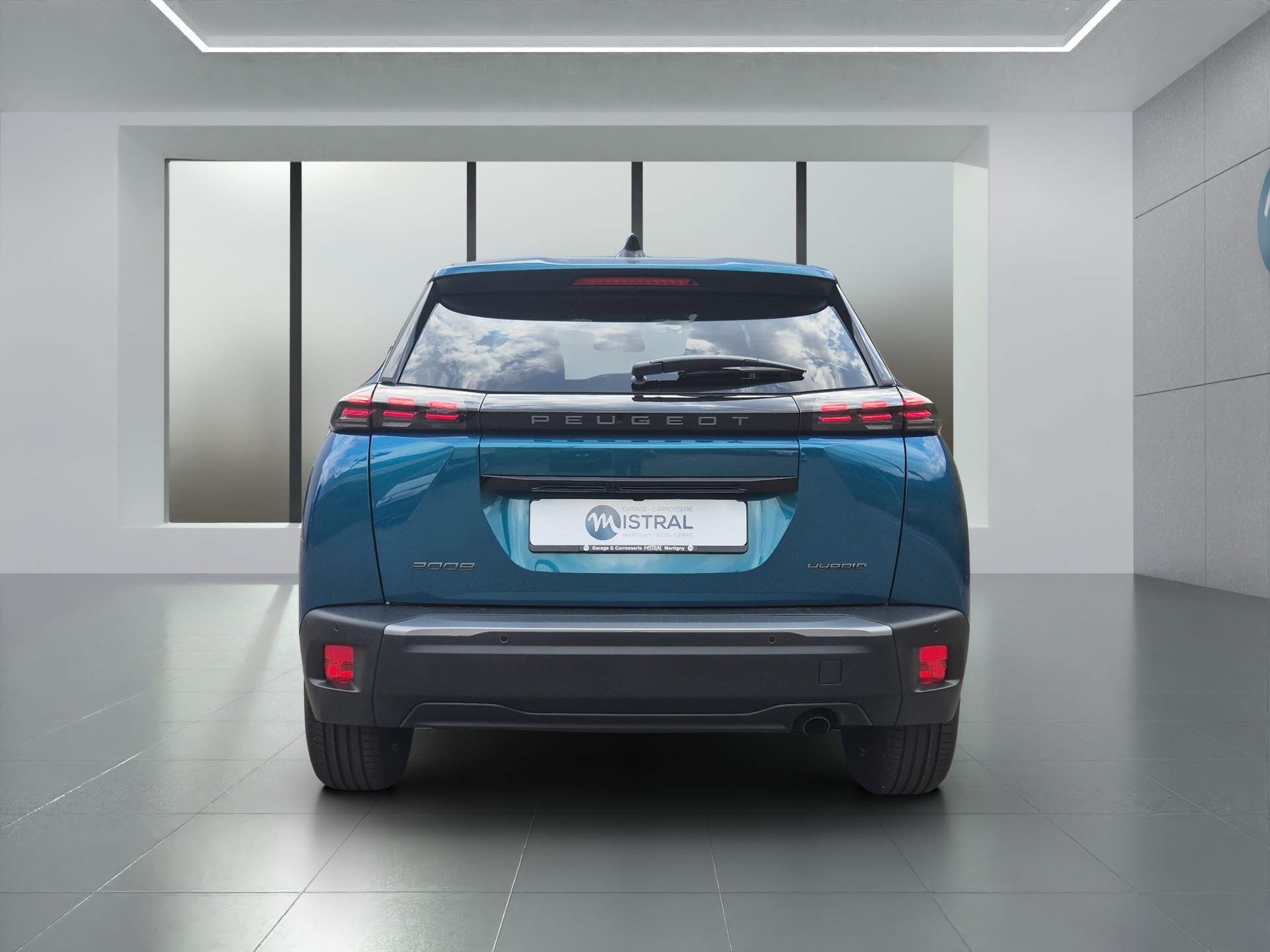 PEUGEOT 2008 1.2 Hybrid Allure-image-4