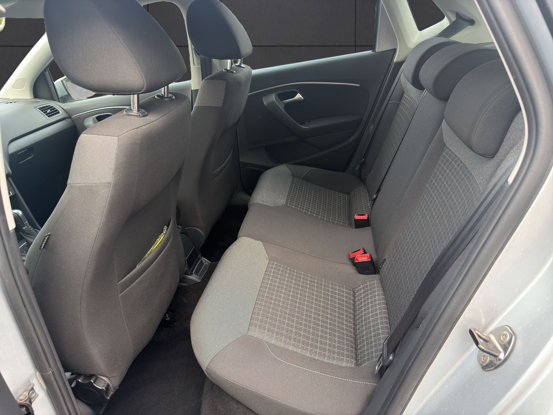 VW Polo 1.2 TSI BMT Comfortline DSG-image-12
