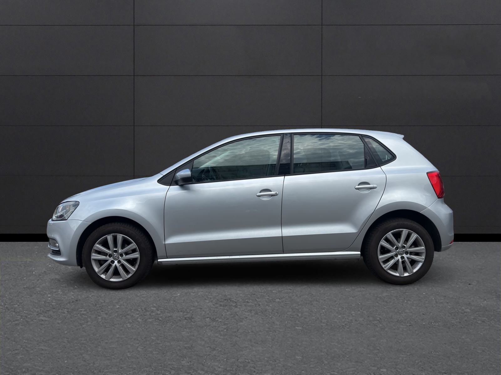 VW Polo 1.2 TSI BMT Comfortline DSG-image-1