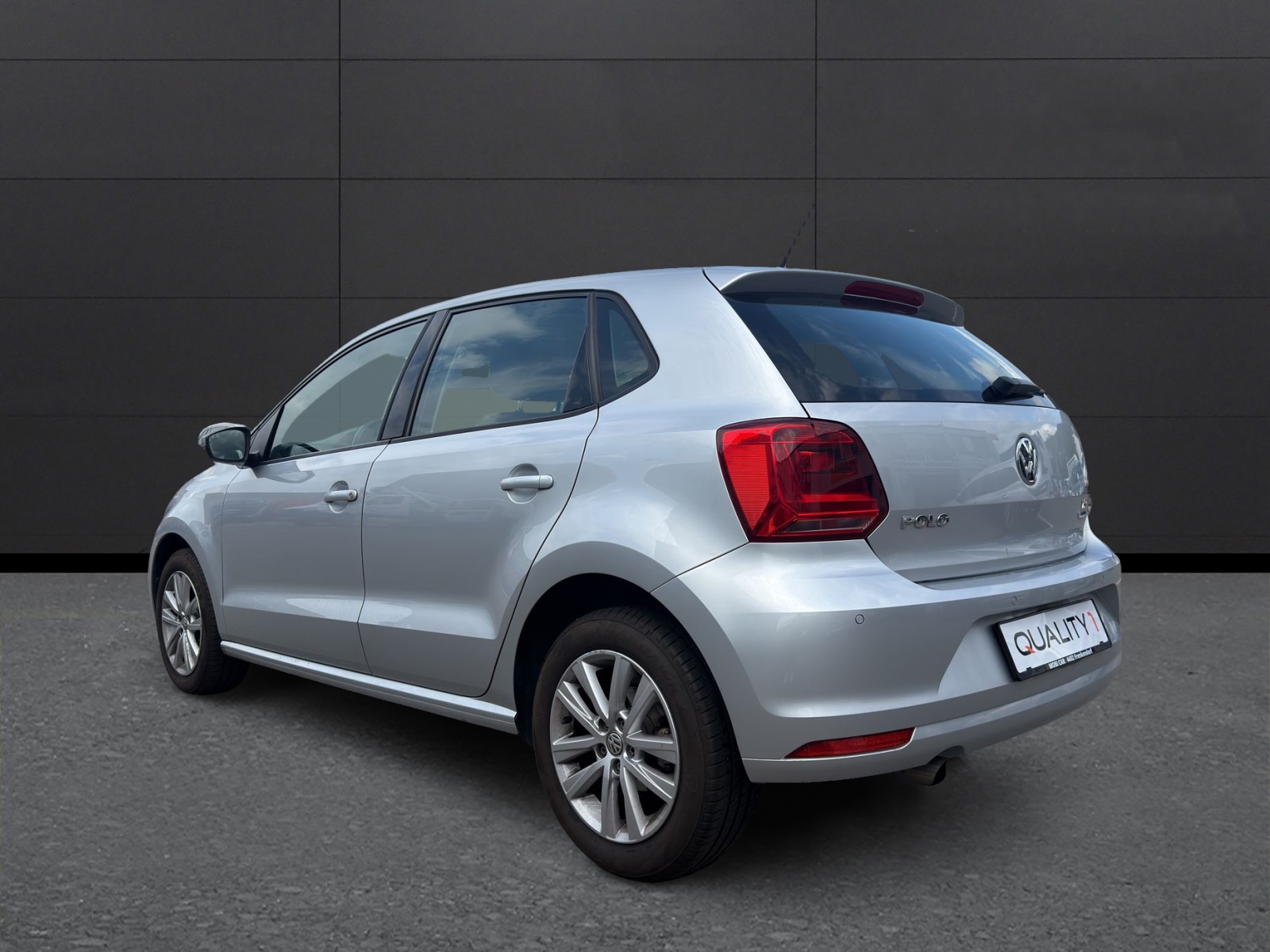 VW Polo 1.2 TSI BMT Comfortline DSG-image-2