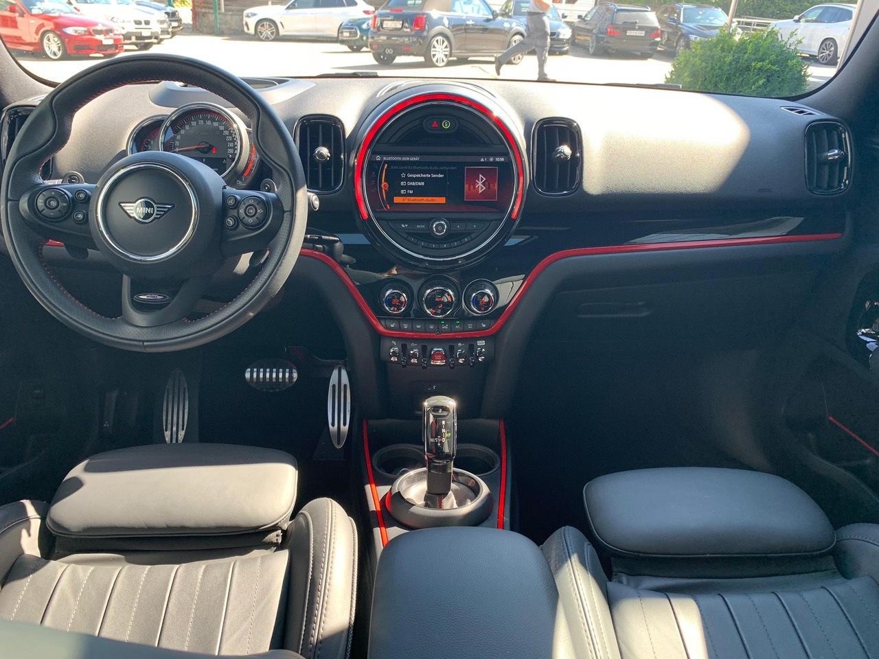 MINI 2.0i John Cooper Works ALL4-image-4