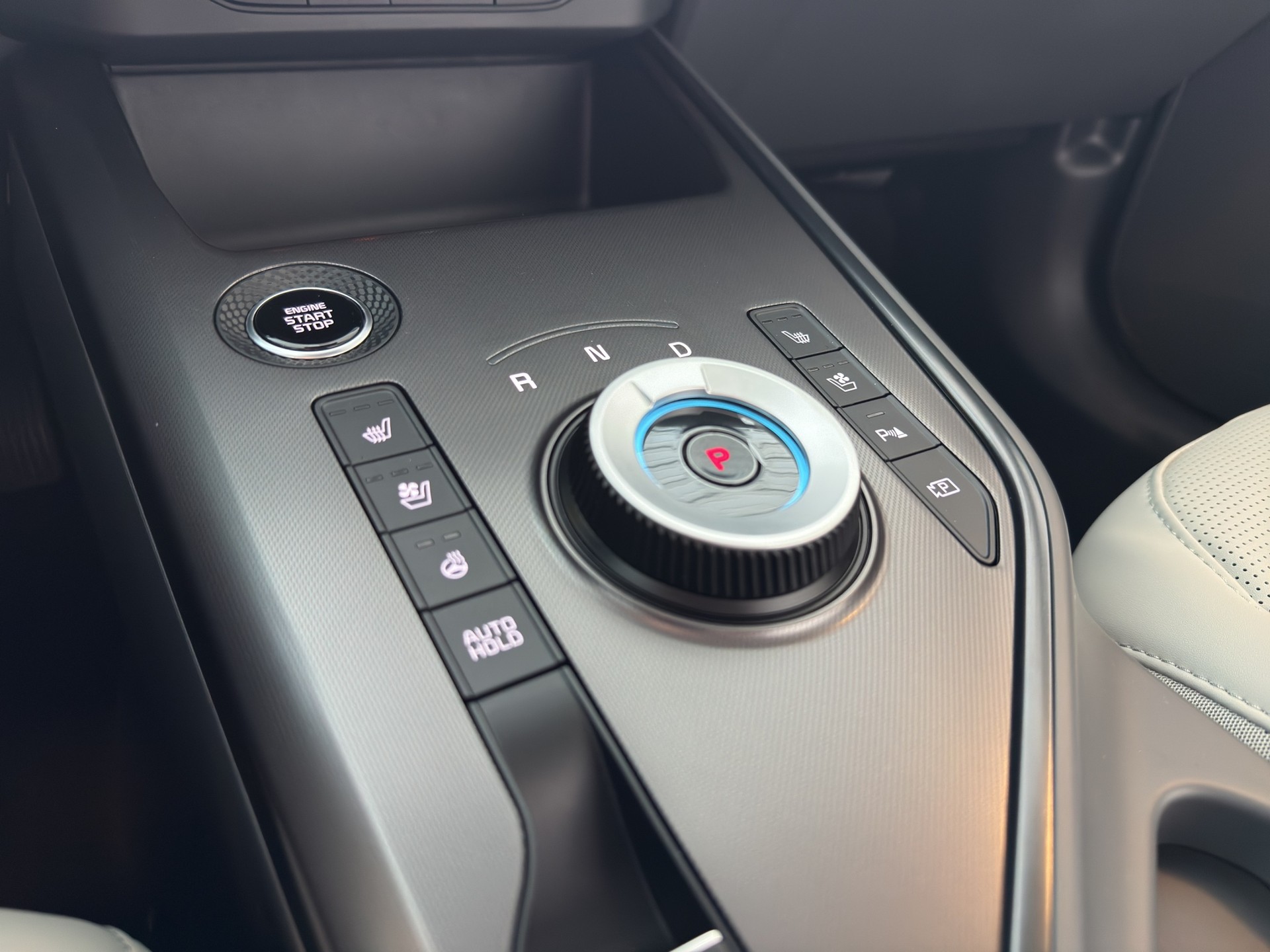 KIA Niro 1.6 GDi Hybrid Style-image-13