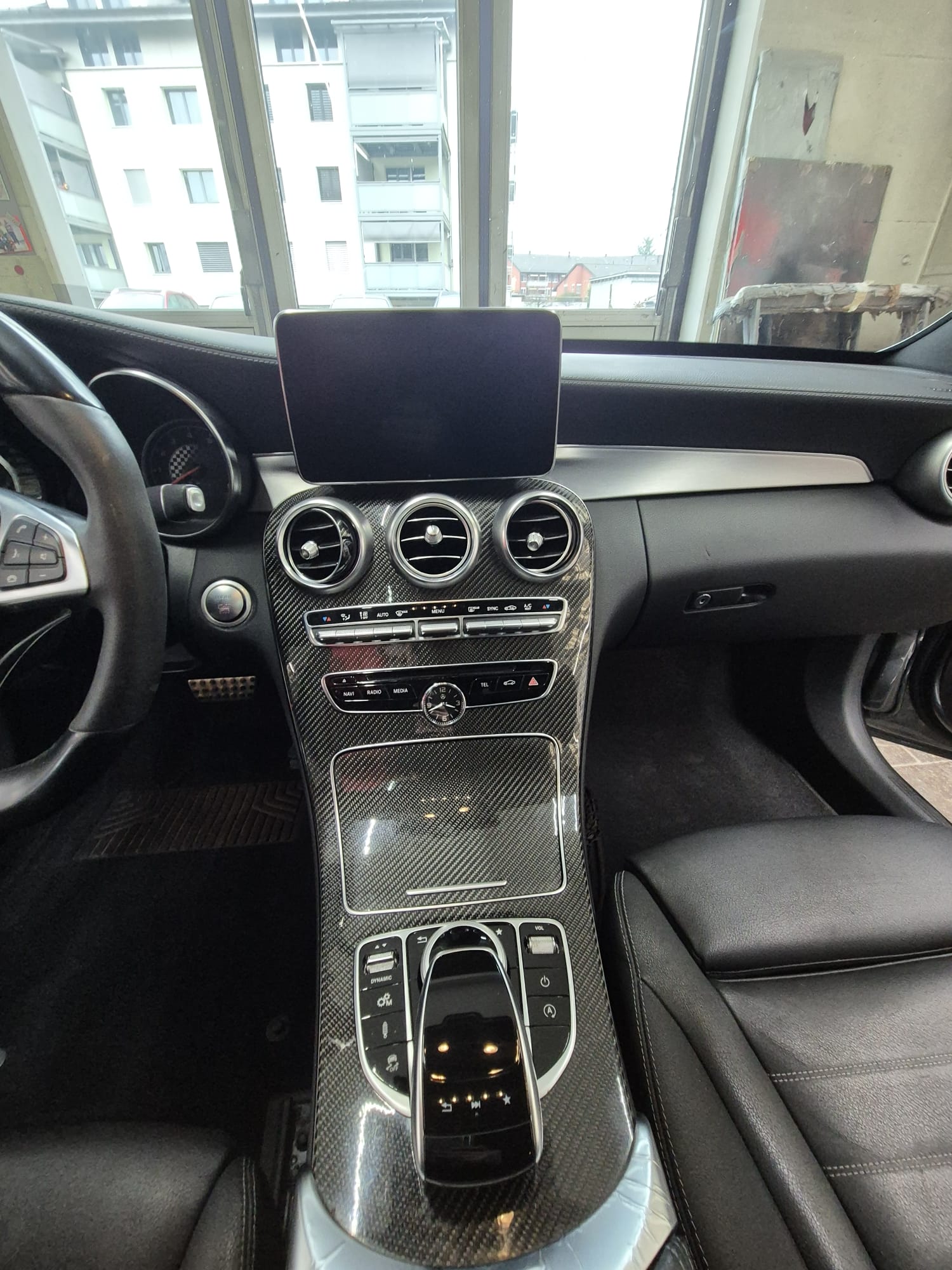MERCEDES-BENZ C 43 AMG 4matic-image-4