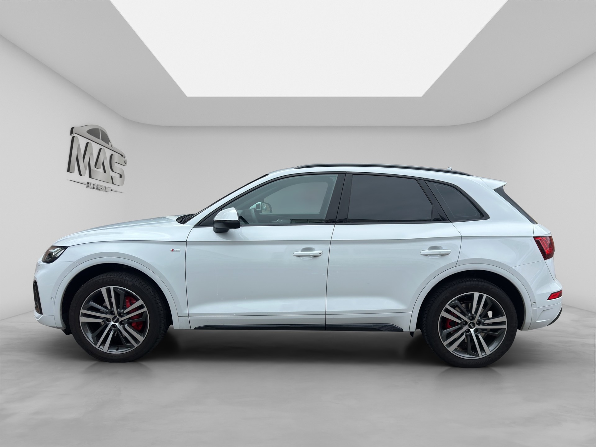 AUDI Q5 45 TFSI S-line quattro S-tronic-image-2
