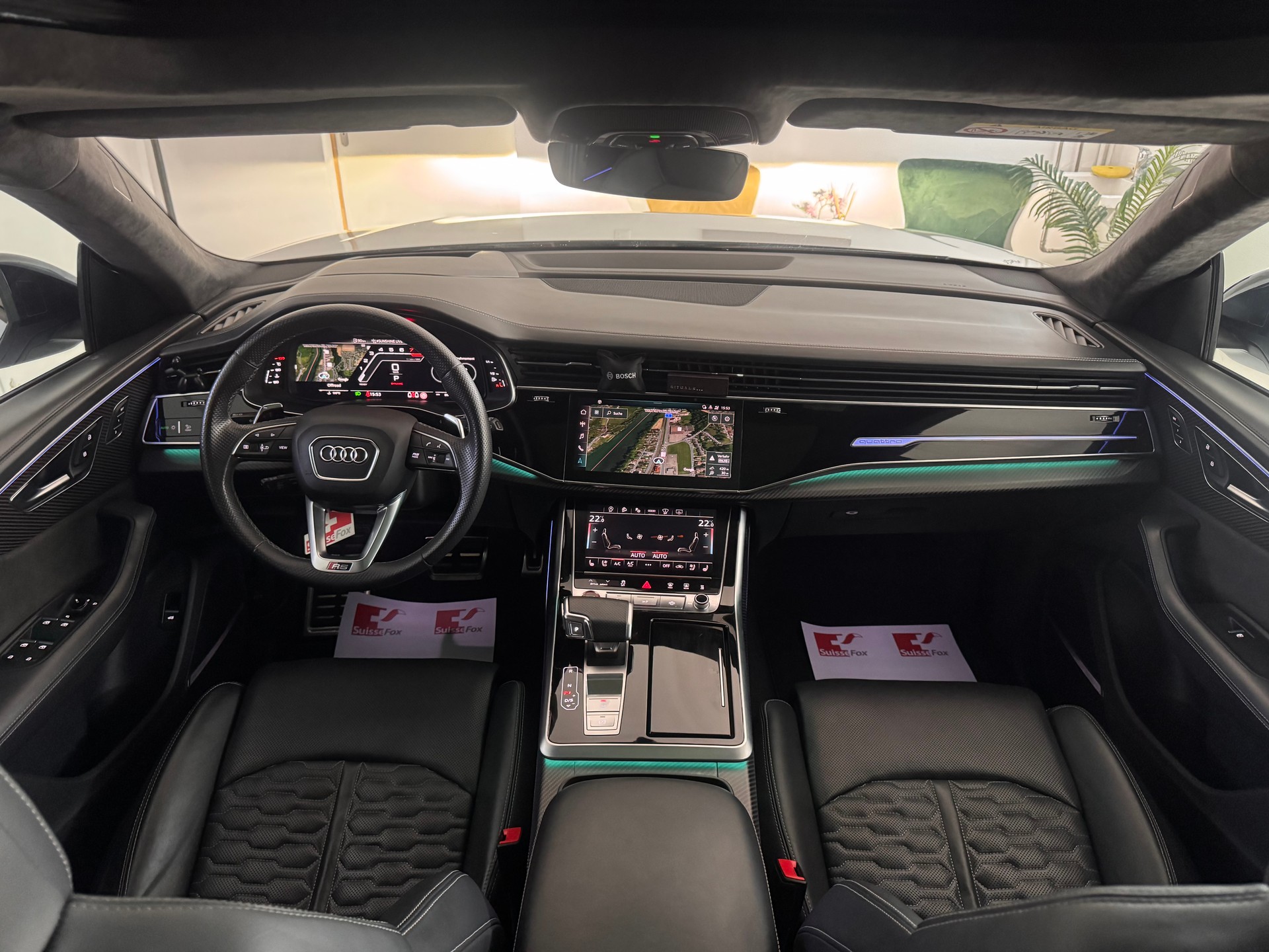 AUDI RSQ8 Quattro Tiptronic*CH-Fahrzeug*Panoramadach*AHK elektrisch *23 Zoll RS-Felgen *Standheizung*-image-6