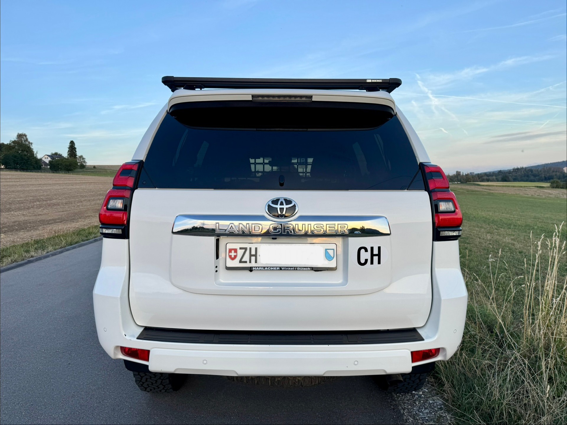 TOYOTA 2.8 Style; BP-51 Offroad-Fahrwerk; BFG Offroad Bereifung, ARB Dachträger, uvm.-image-3