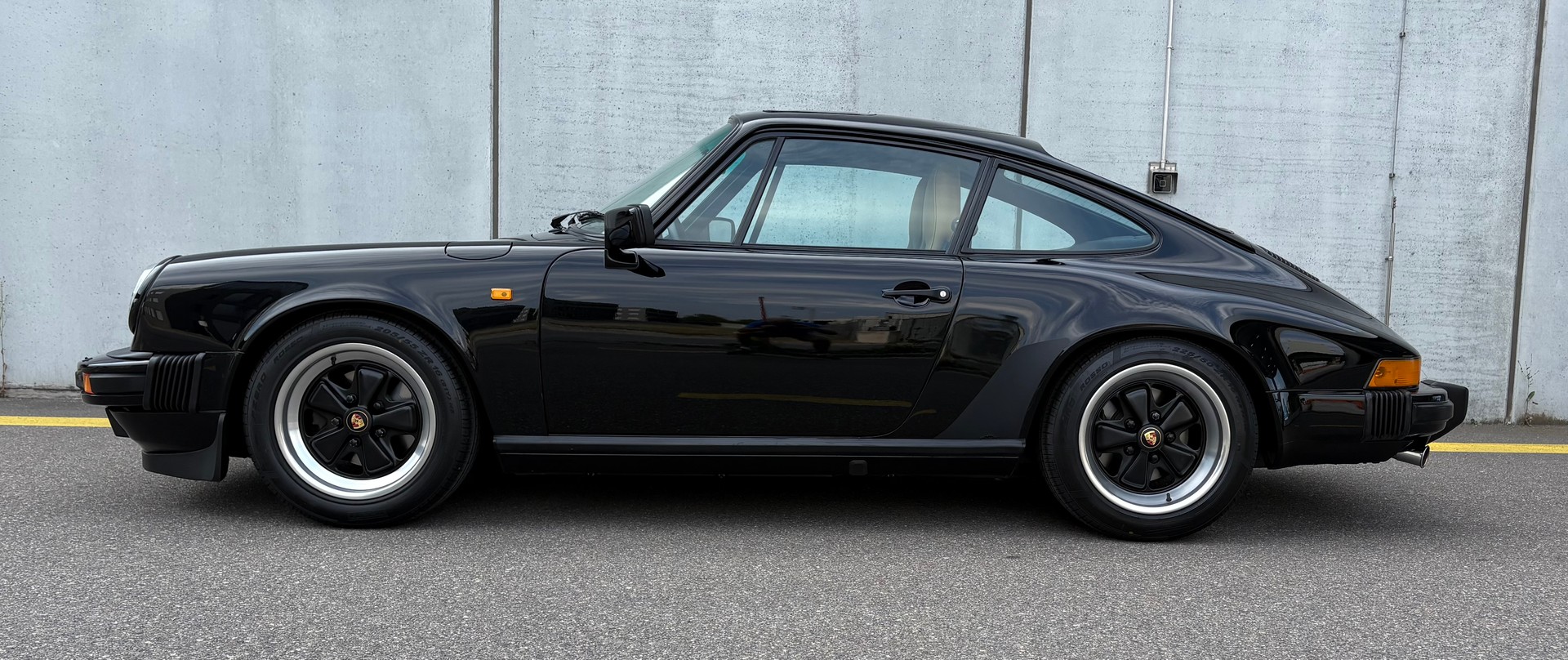 PORSCHE 3.2 Carrera-image-0