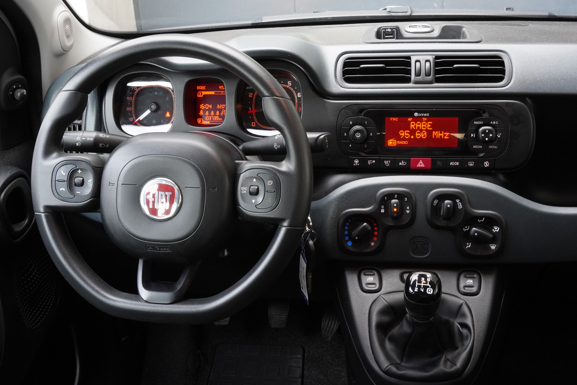 FIAT Panda 0.9 Twinair Turbo Easy-image-9