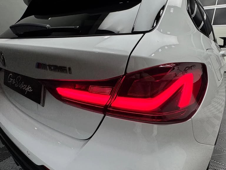 BMW M135i xDrive Steptronic-image-20