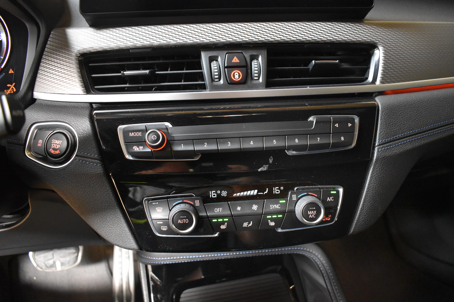 BMW X2 xDrive 18d M Sport X Steptronic / 8-Stufen-Automat Steptronic-image-15