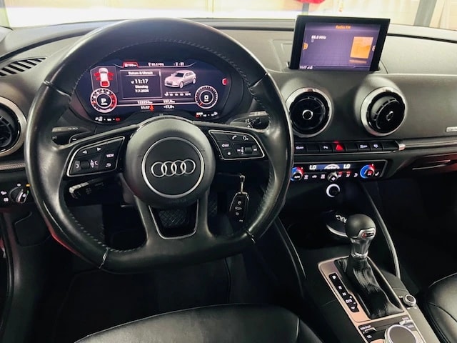 AUDI A3 Sportback 2.0 TFSI quattro S-tronic-image-14