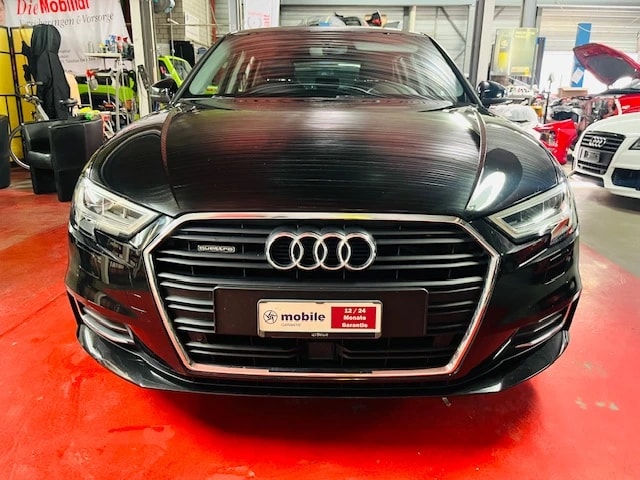AUDI A3 Sportback 2.0 TFSI quattro S-tronic-image-2