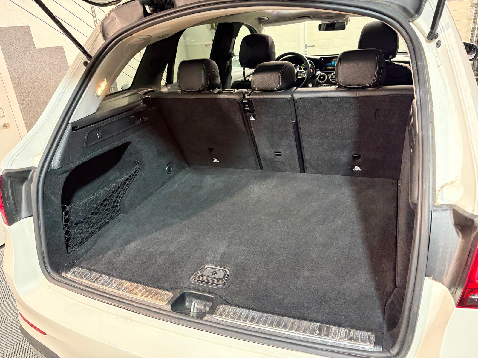 MERCEDES-BENZ GLC 200 AMG Line 4Matic 9G-Tronic - Toit ouvrant-image-26