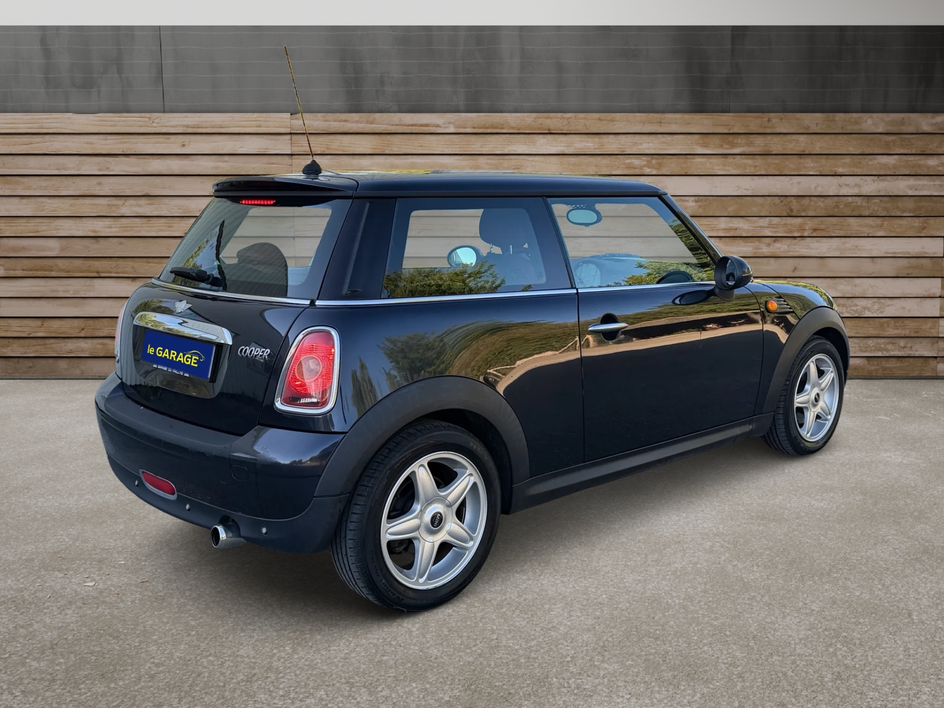 MINI Cooper-image-3