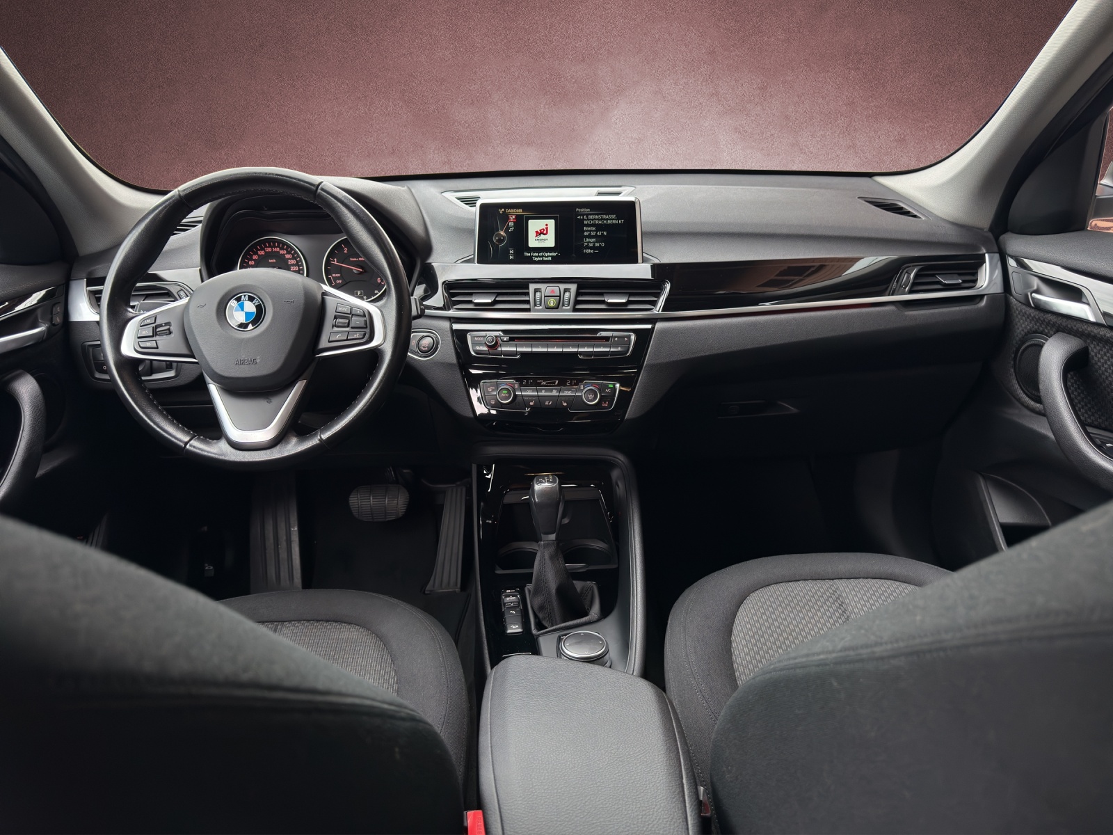 BMW X1 xDrive 20d xLine Steptronic-image-7