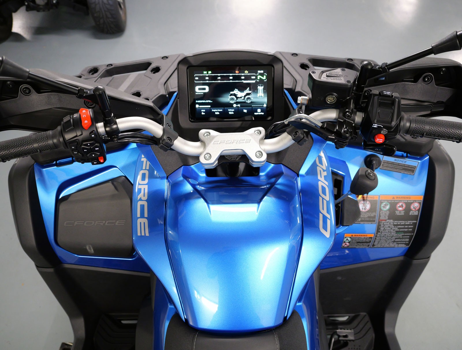CF MOTO C Force 1000 EPS 4x4-image-13