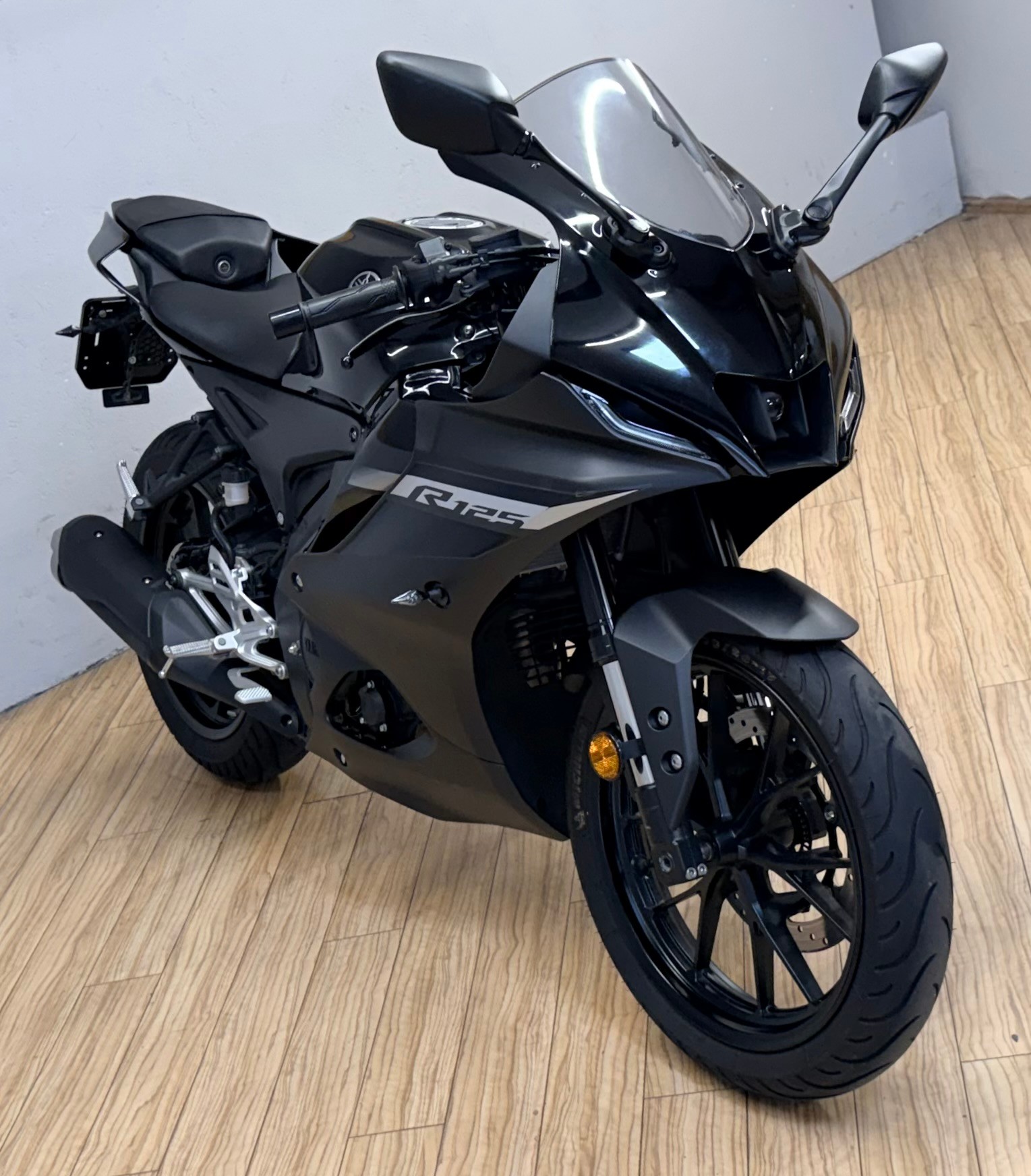 YAMAHA YZF-R 125 ABS