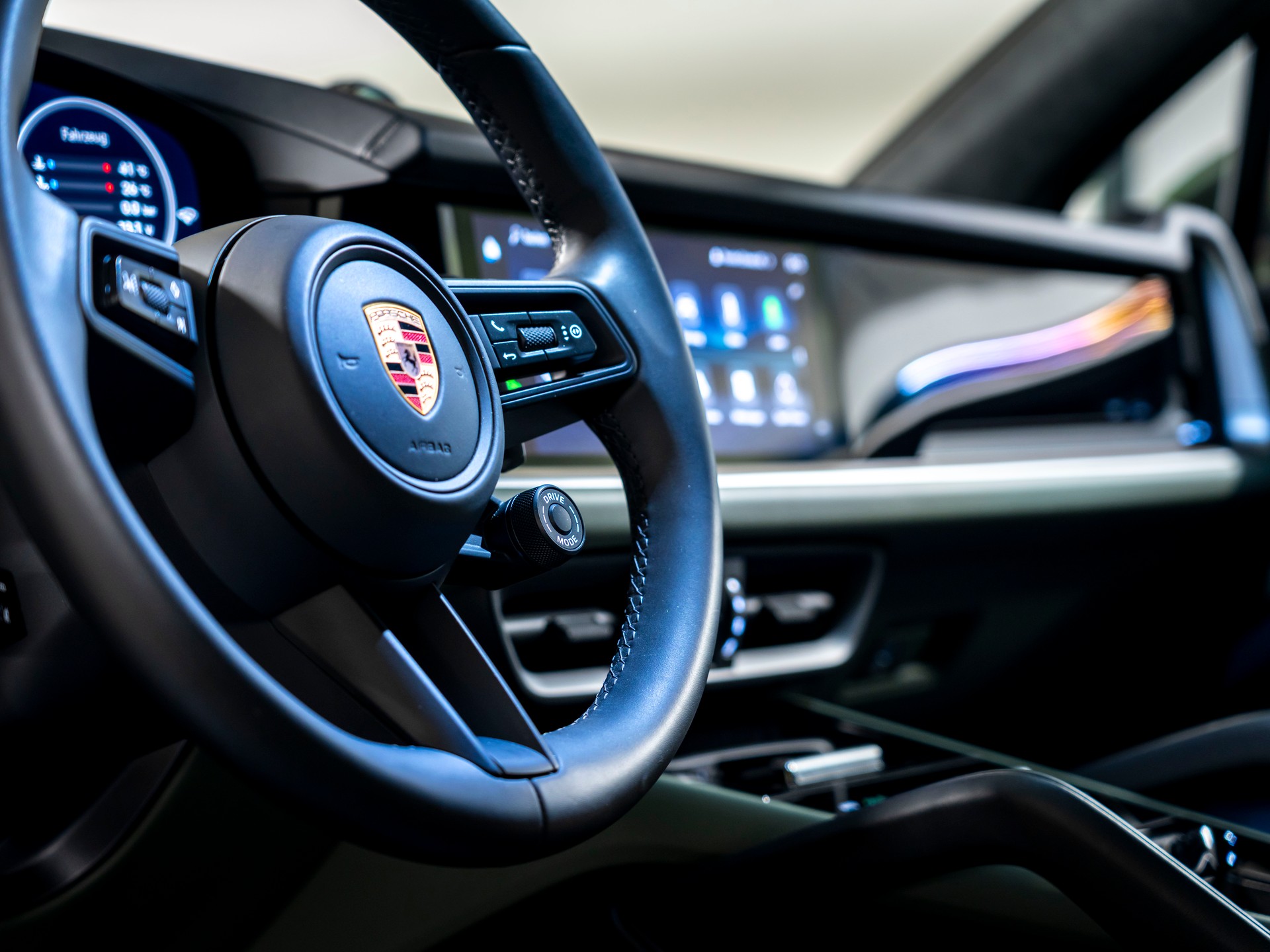 PORSCHE Cayenne S E-Hybrid Tiptronic-image-18