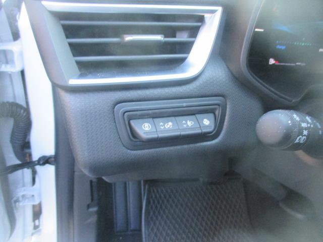 MITSUBISHI Colt 1.6 HEV Intense-image-12