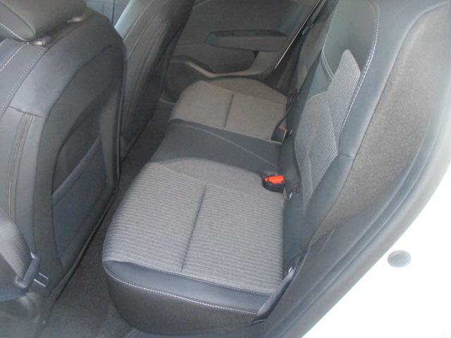 MITSUBISHI Colt 1.6 HEV Intense-image-13
