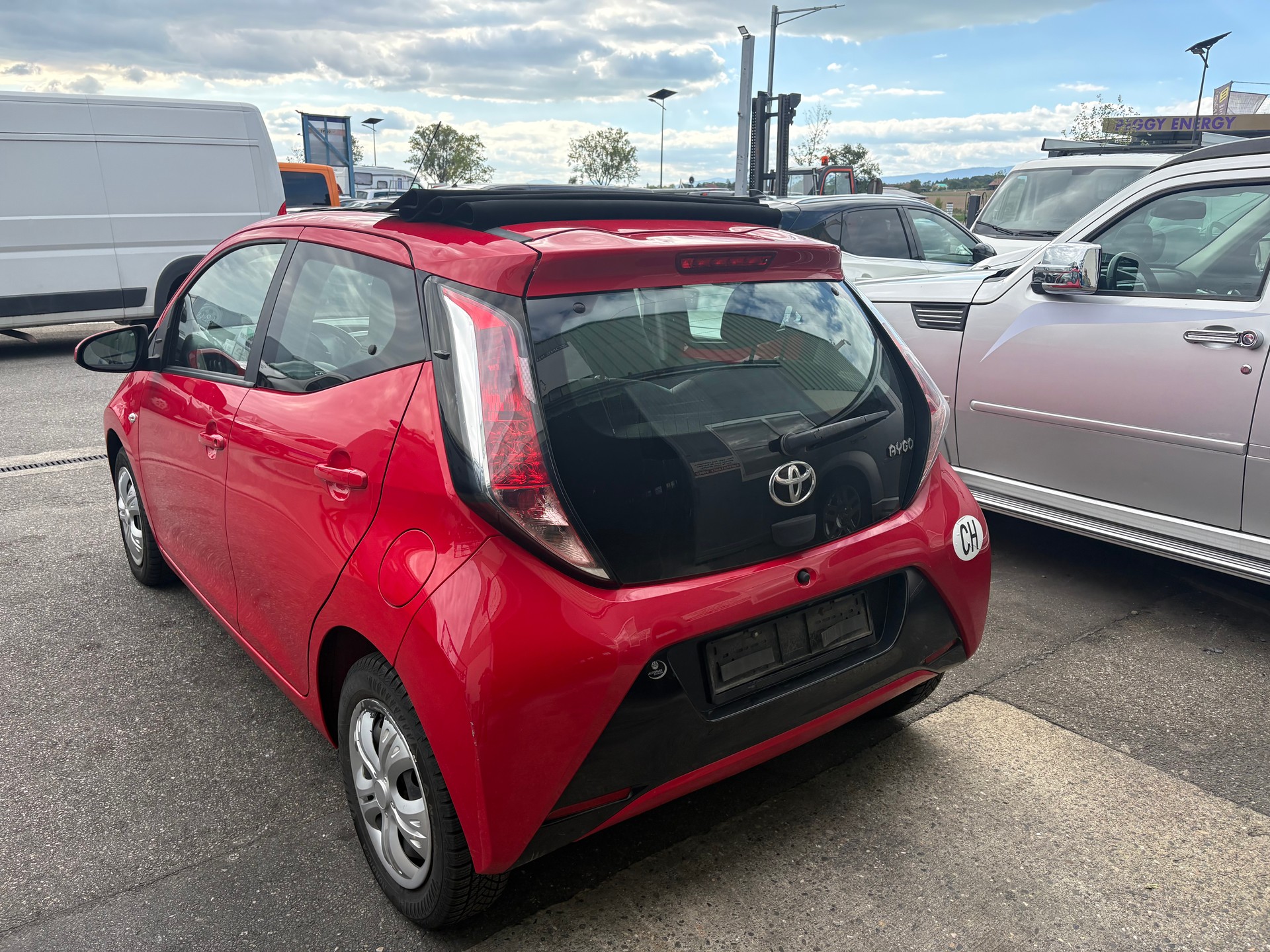 TOYOTA Aygo 1.0 VVT-i x-clusiv-image-7
