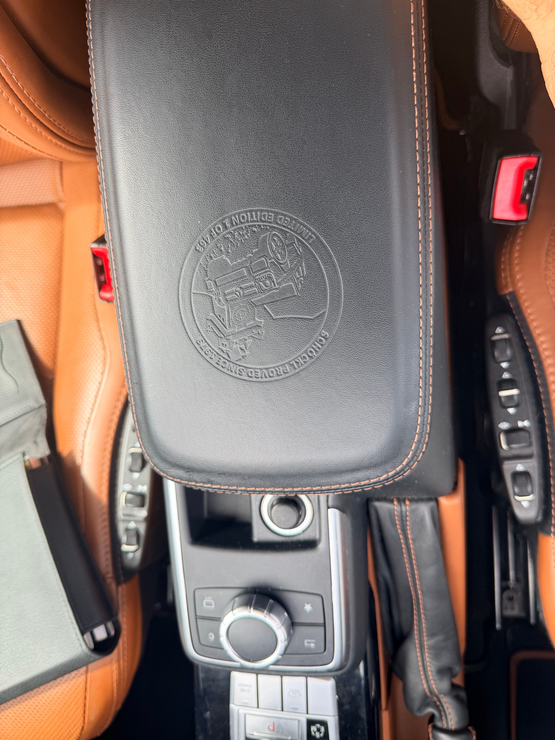 MERCEDES-BENZ G 350 d 9G-Tronic Limited Edition-image-15