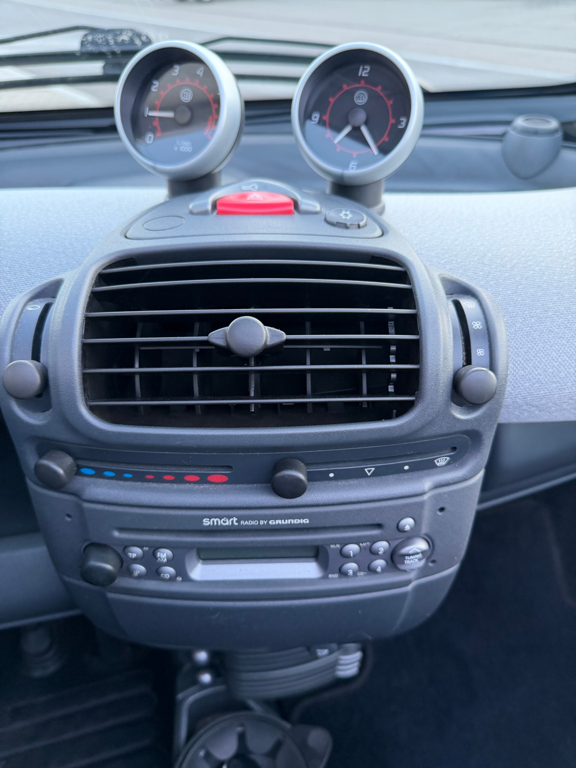 SMART fortwo brabus Frisch MFK-image-9