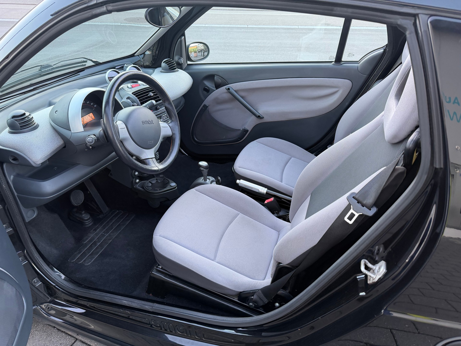 SMART fortwo brabus Frisch MFK-image-8