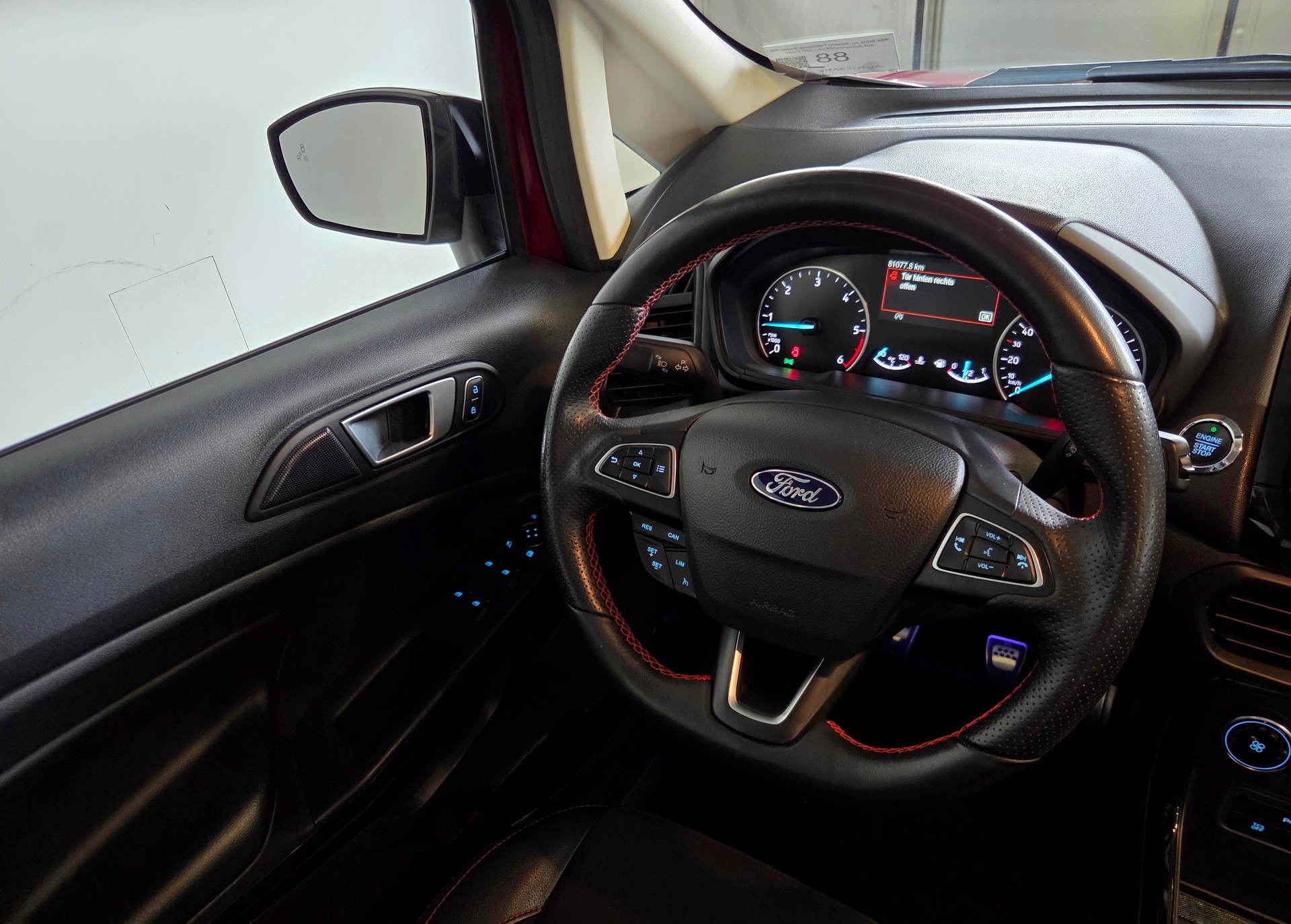 FORD EcoSport 1.5 TDCi ST-Line 4x4-image-13