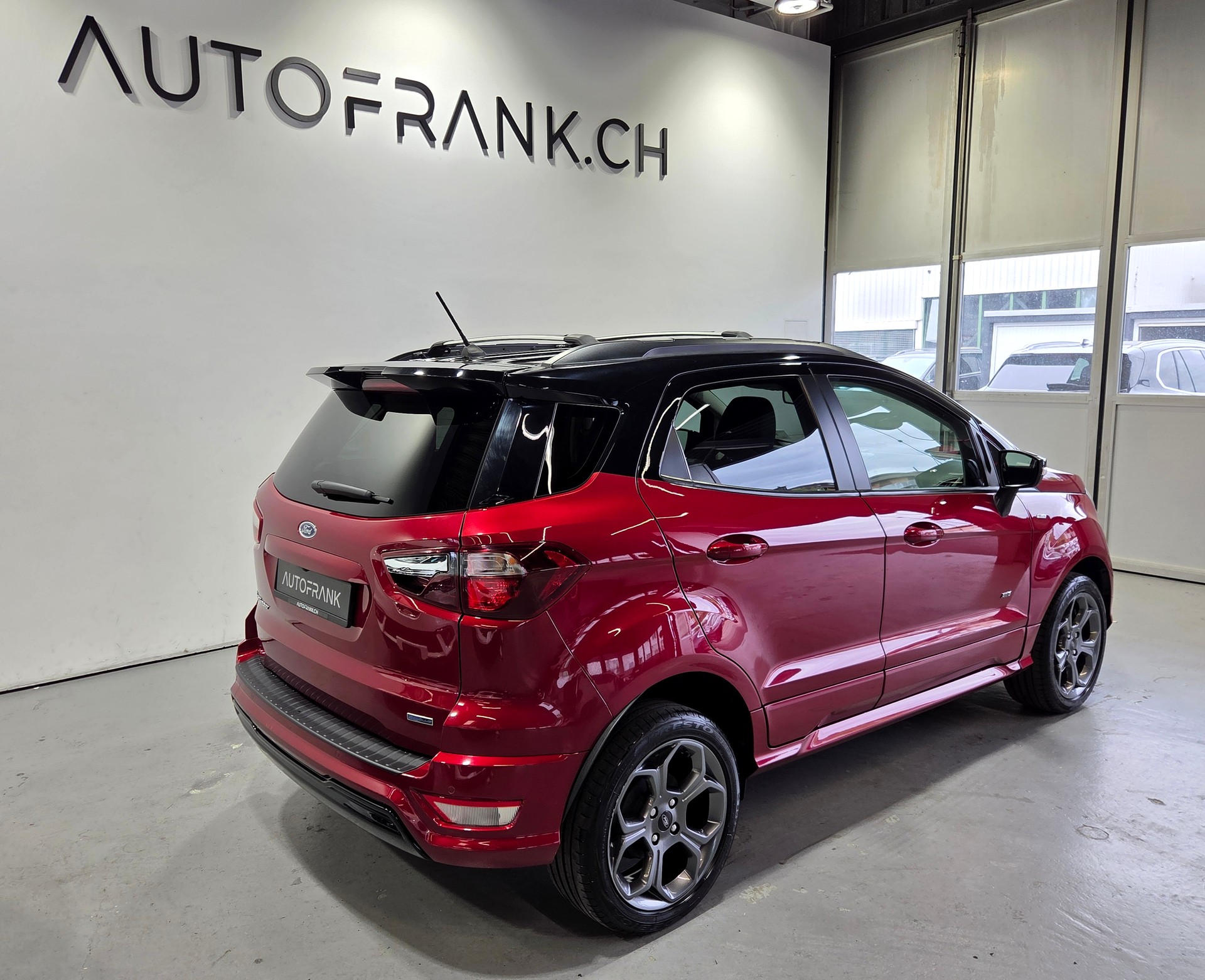 FORD EcoSport 1.5 TDCi ST-Line 4x4-image-8