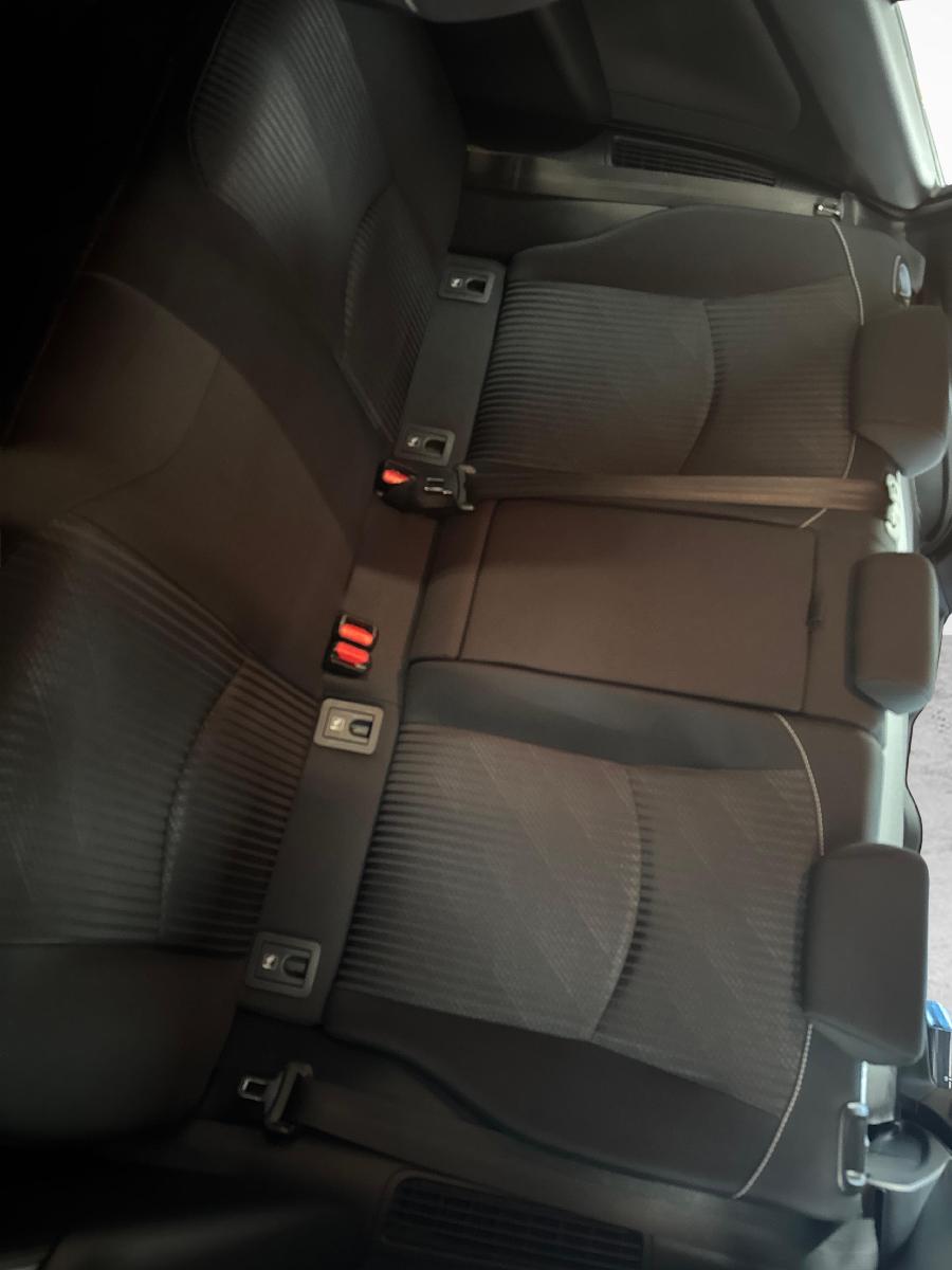TOYOTA Prius 1.8 VVTi HSD Plug-In Premium-image-10
