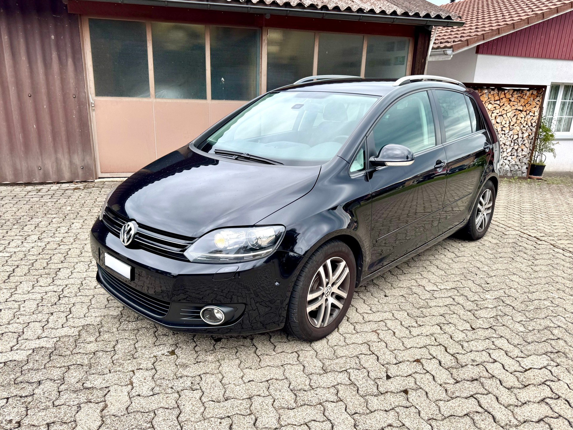 VW Golf Plus 1.2 TSI Team DSG-image-1