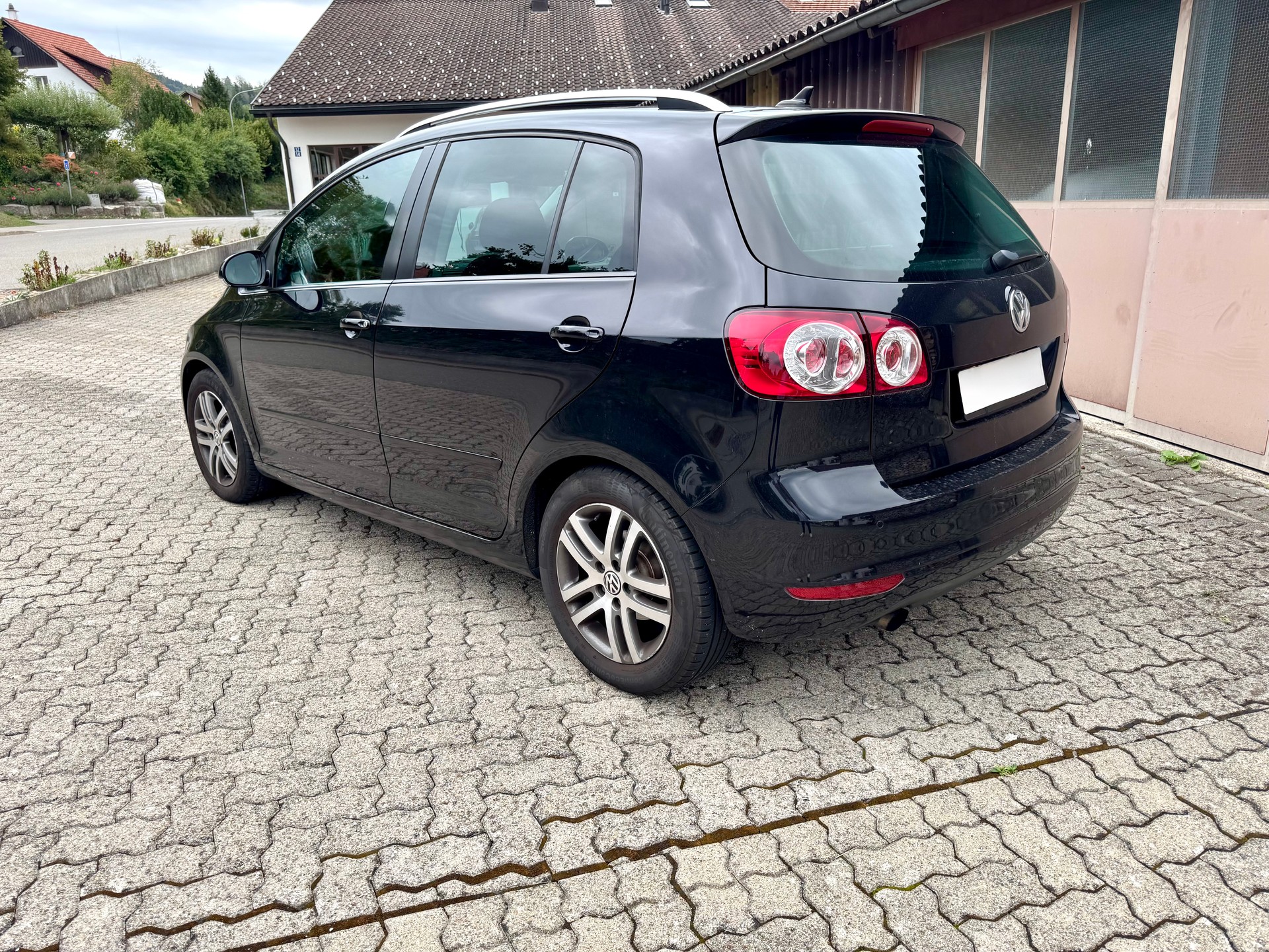 VW Golf Plus 1.2 TSI Team DSG-image-3