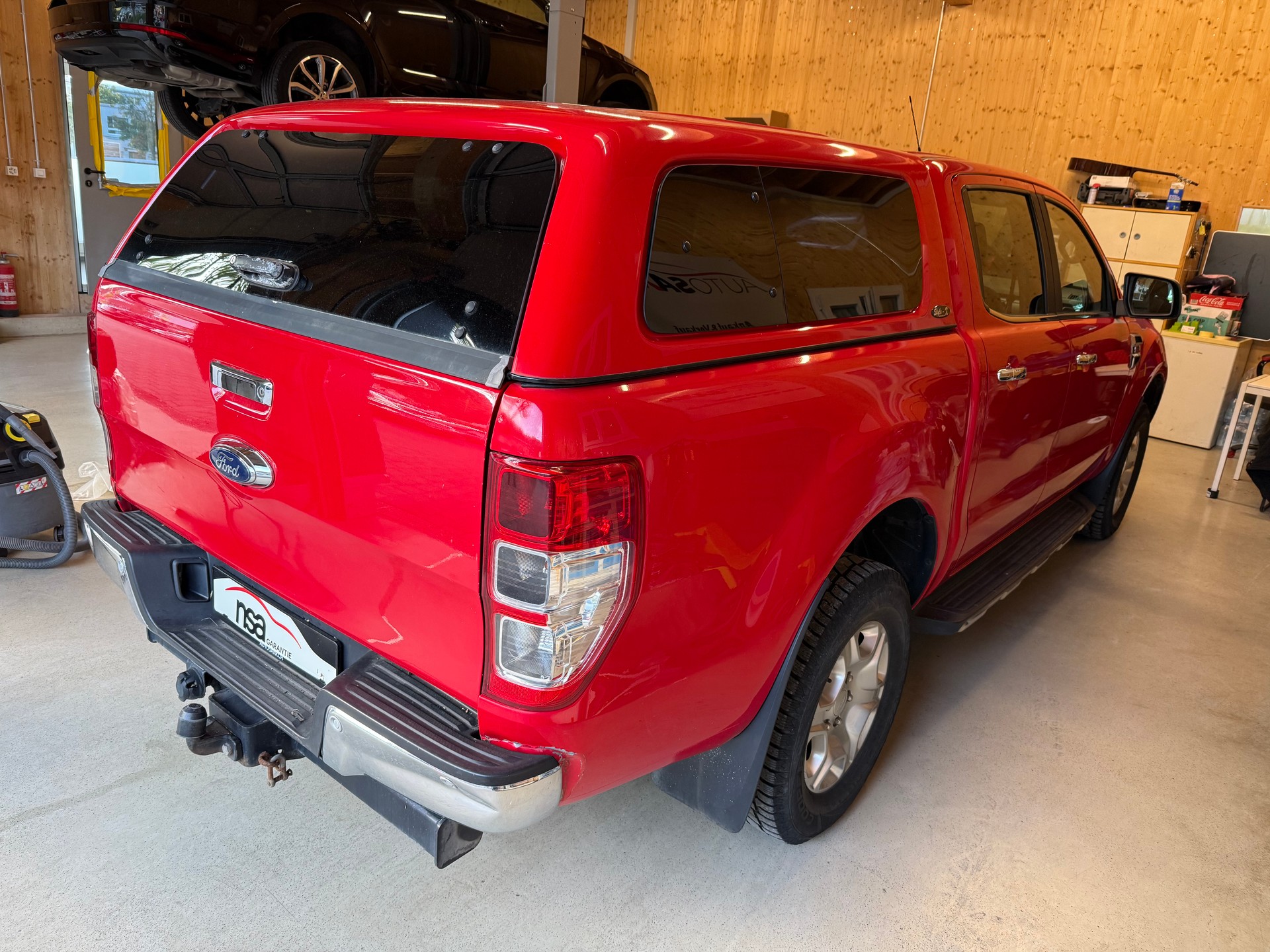 FORD Ranger LTD 3.2 TDCi 4x4-image-3