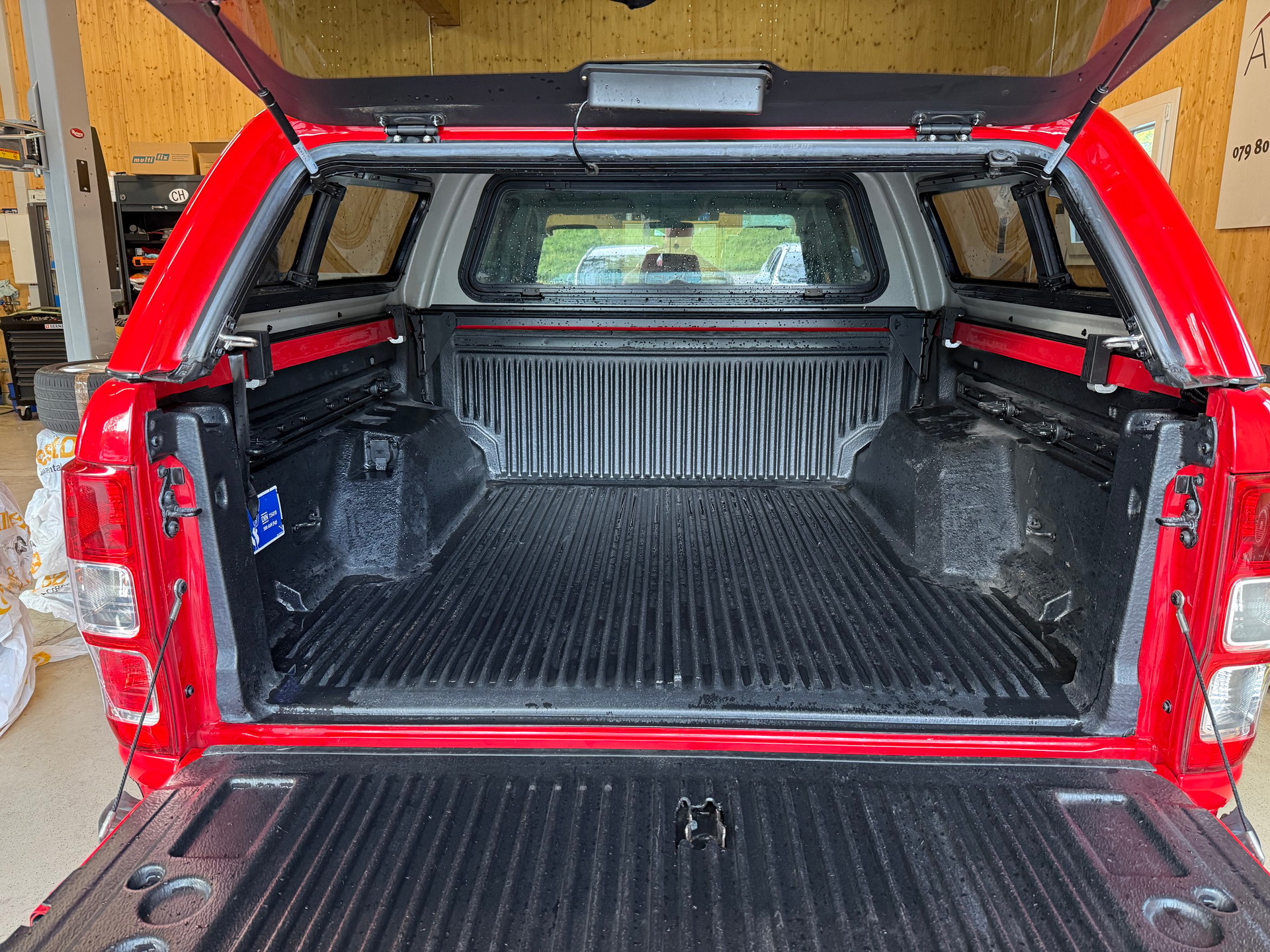 FORD Ranger LTD 3.2 TDCi 4x4-image-11
