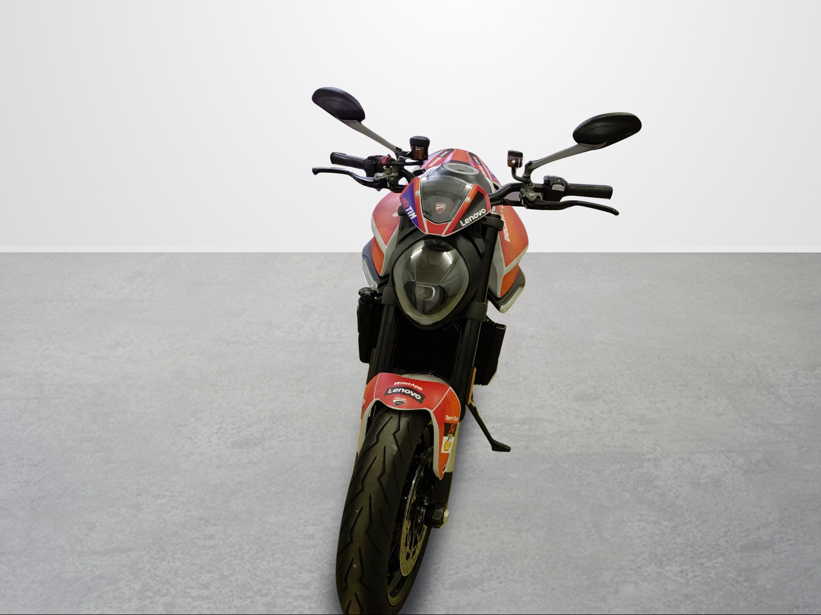 DUCATI Monster +-showroom-element-1