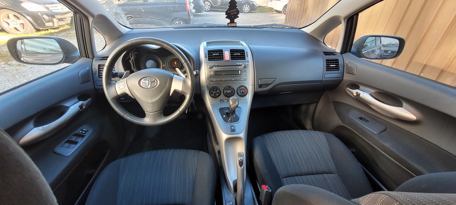 TOYOTA Auris 1.6 Linea Luna MultiMode-image-7