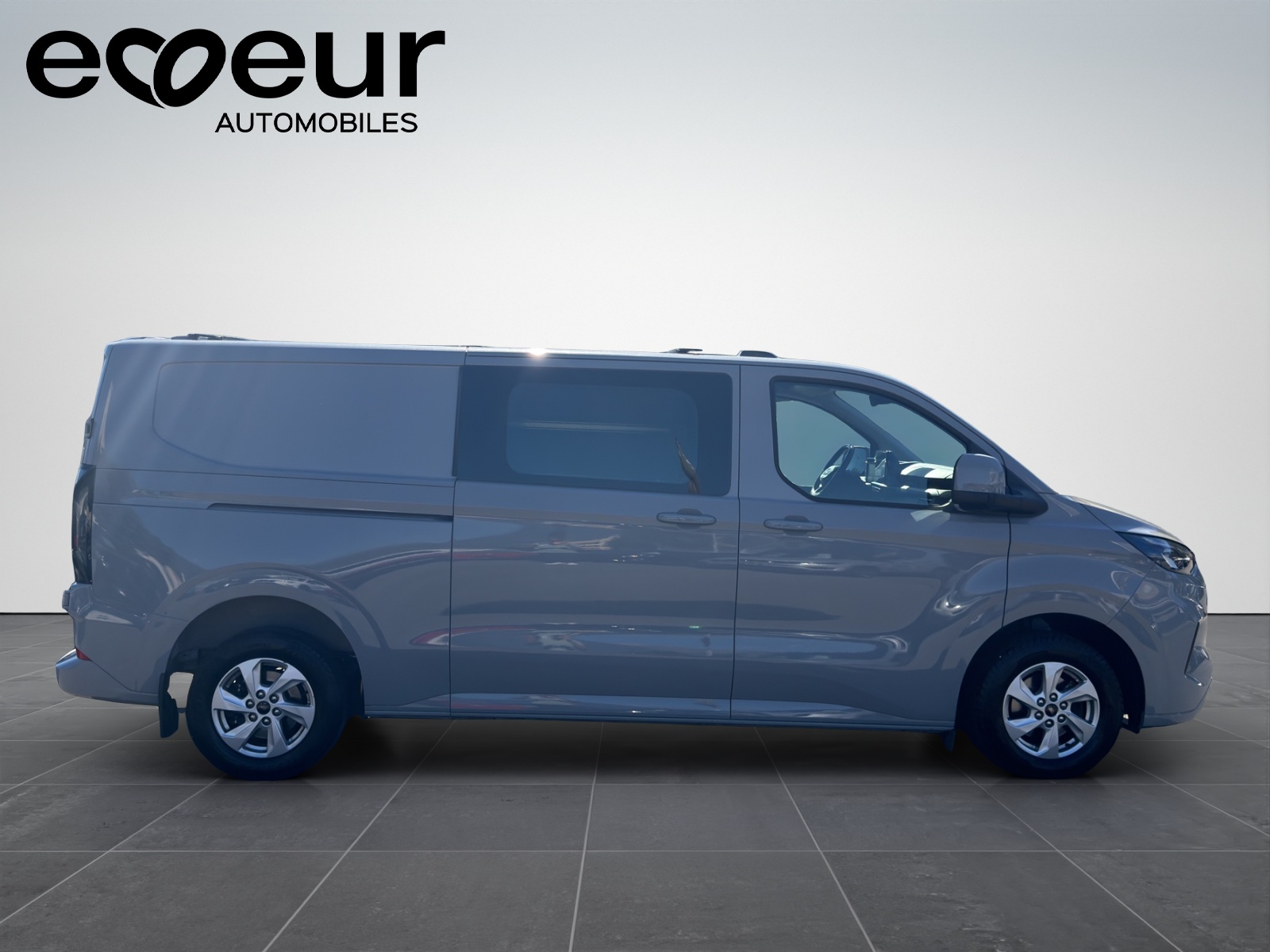 FORD Transit Custom Van 320 L2H1 Limited Automat 4x4-image-5