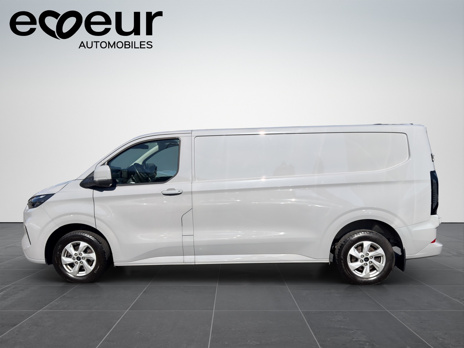 FORD Transit Custom Van 320 L2H1 Limited Automat 4x4-image-1