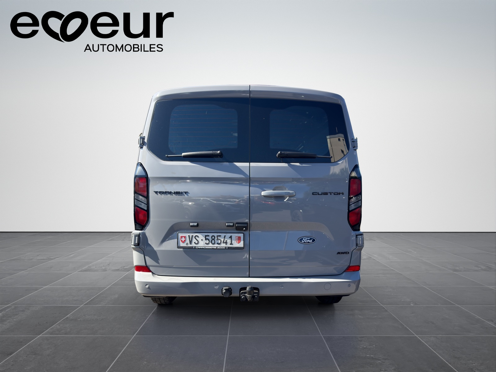 FORD Transit Custom Van 320 L2H1 Limited Automat 4x4-image-3