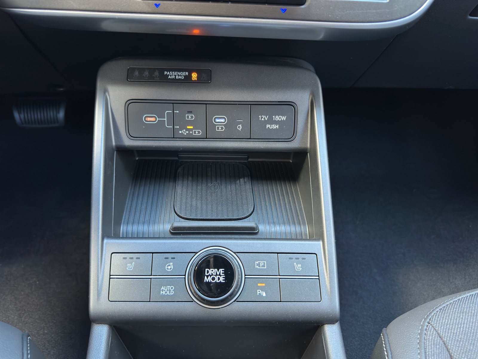 HYUNDAI Kona 65,4 kWh Electric Amplia inkl. Wärmepumpe MY26-image-9