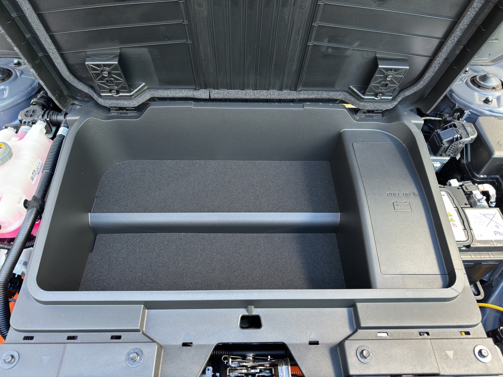HYUNDAI Kona 65,4 kWh Electric Amplia inkl. Wärmepumpe MY26-image-13