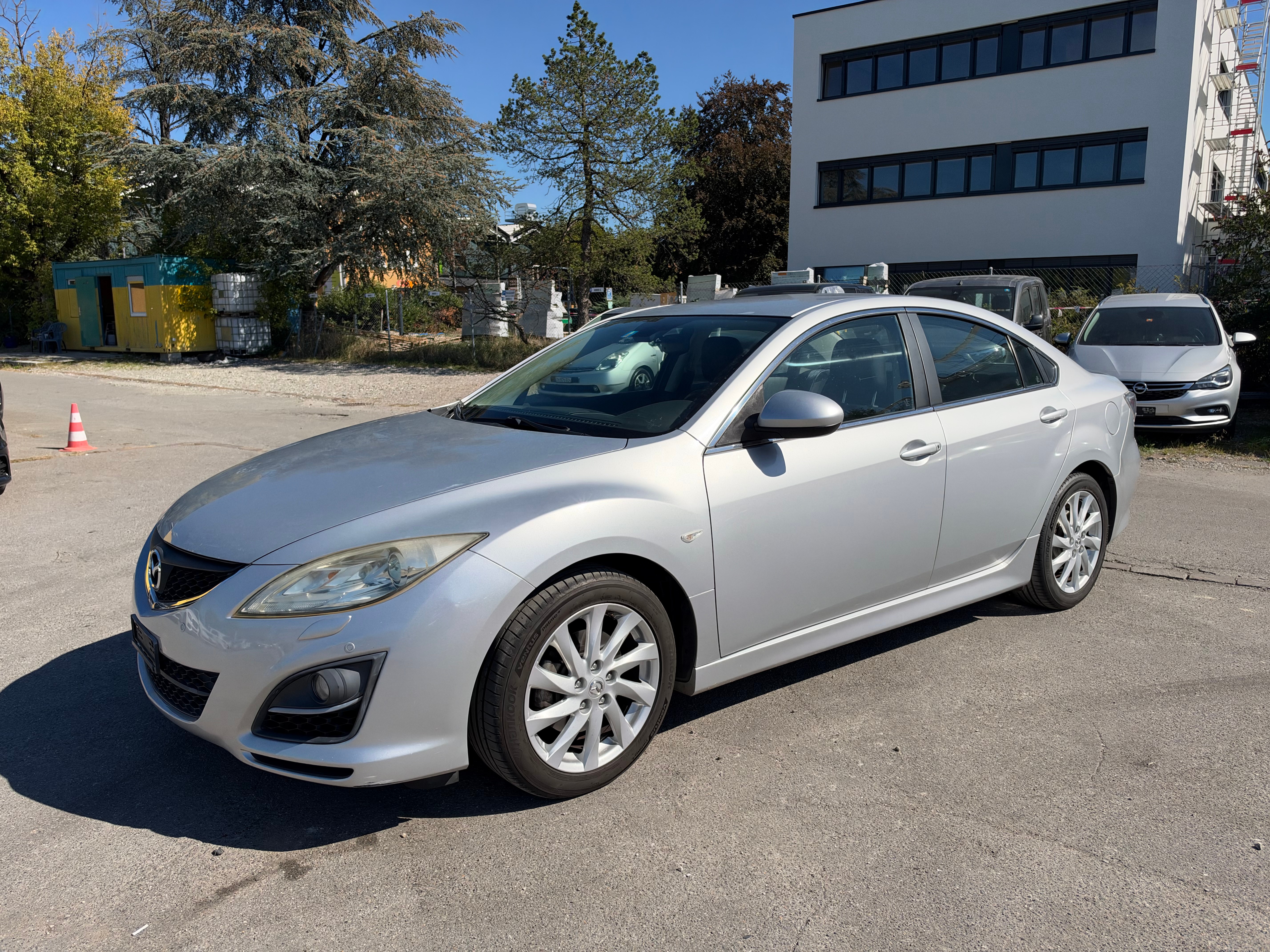 Car photo