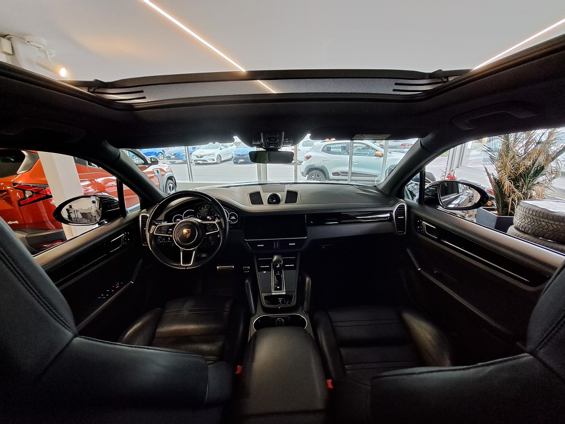 PORSCHE Cayenne S-image-9