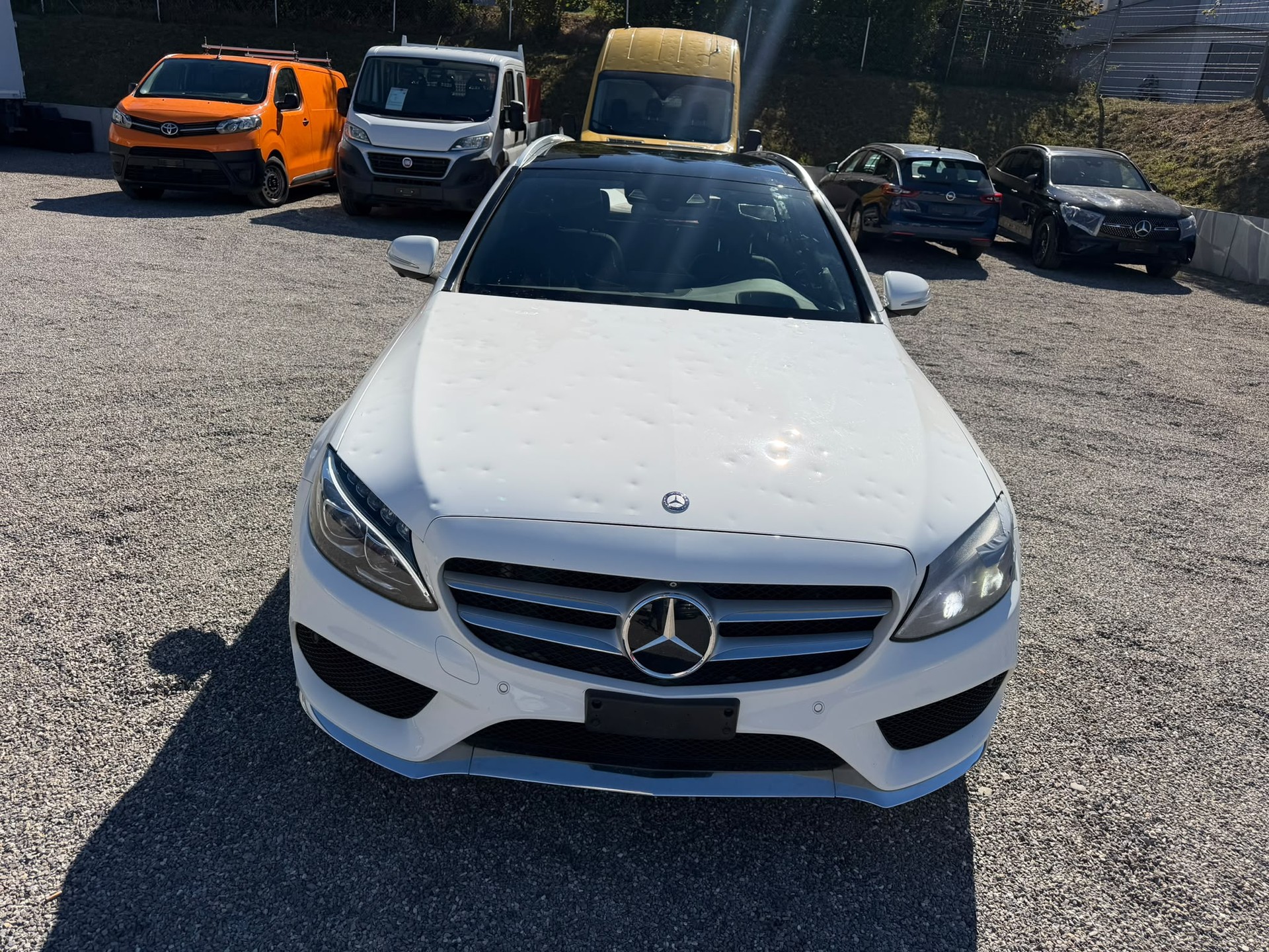 MERCEDES-BENZ C 250 BlueTEC AMG Line 4Matic 7G-Tronic Pano Burmester 360-image-2