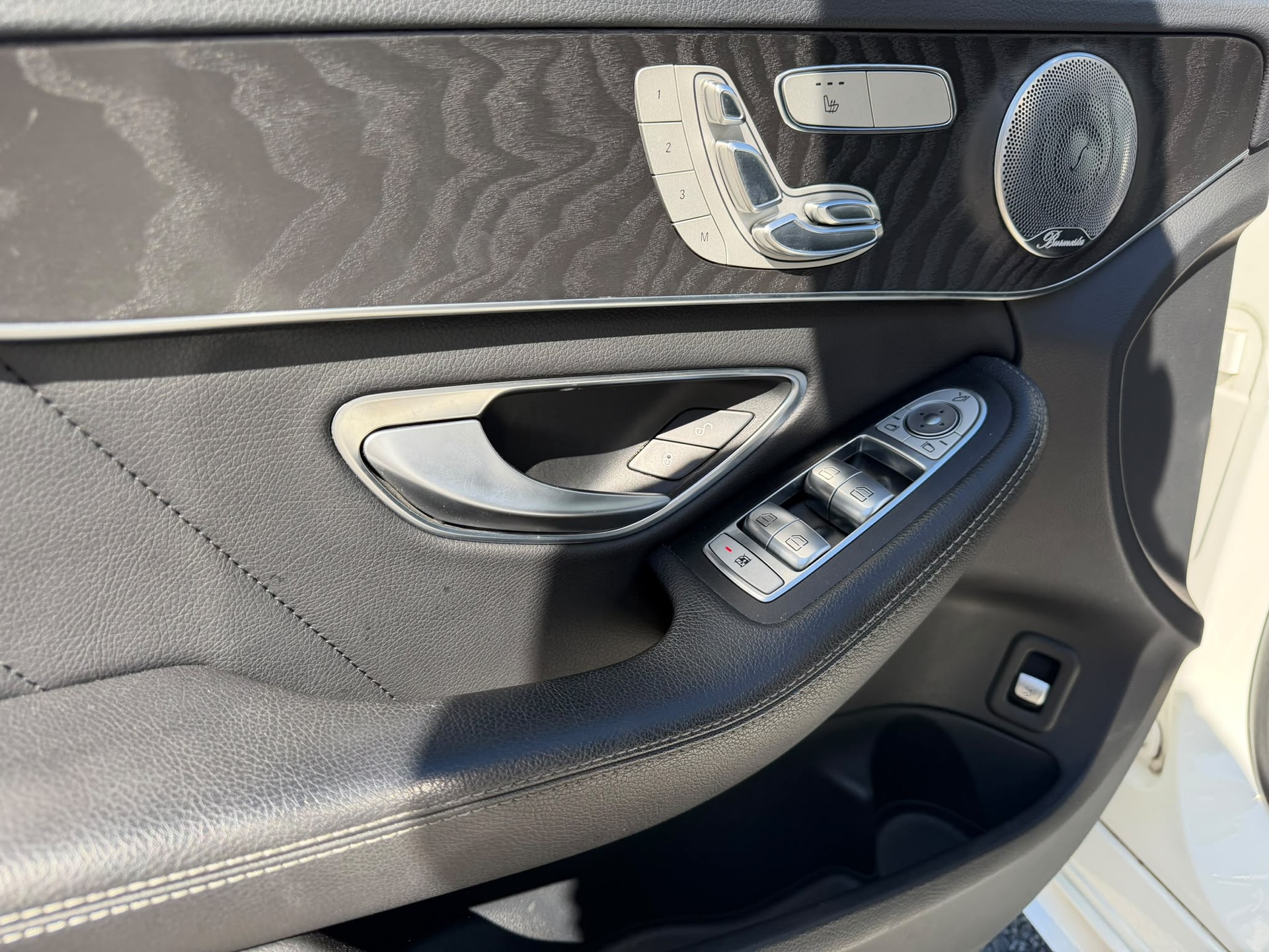 MERCEDES-BENZ C 250 BlueTEC AMG Line 4Matic 7G-Tronic Pano Burmester 360-image-6