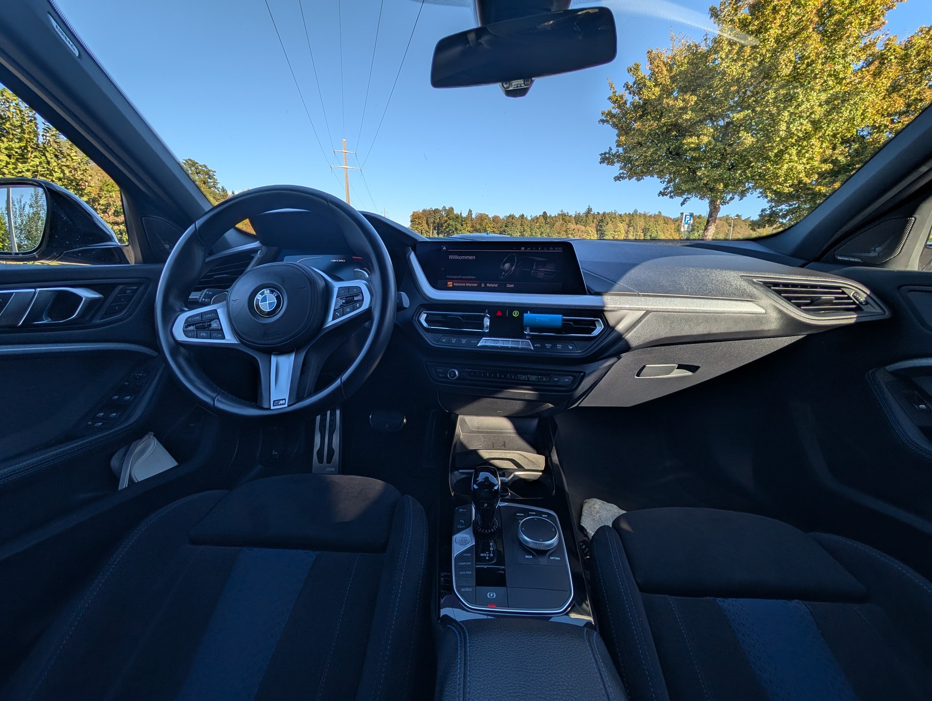 BMW M135i xDrive-image-4