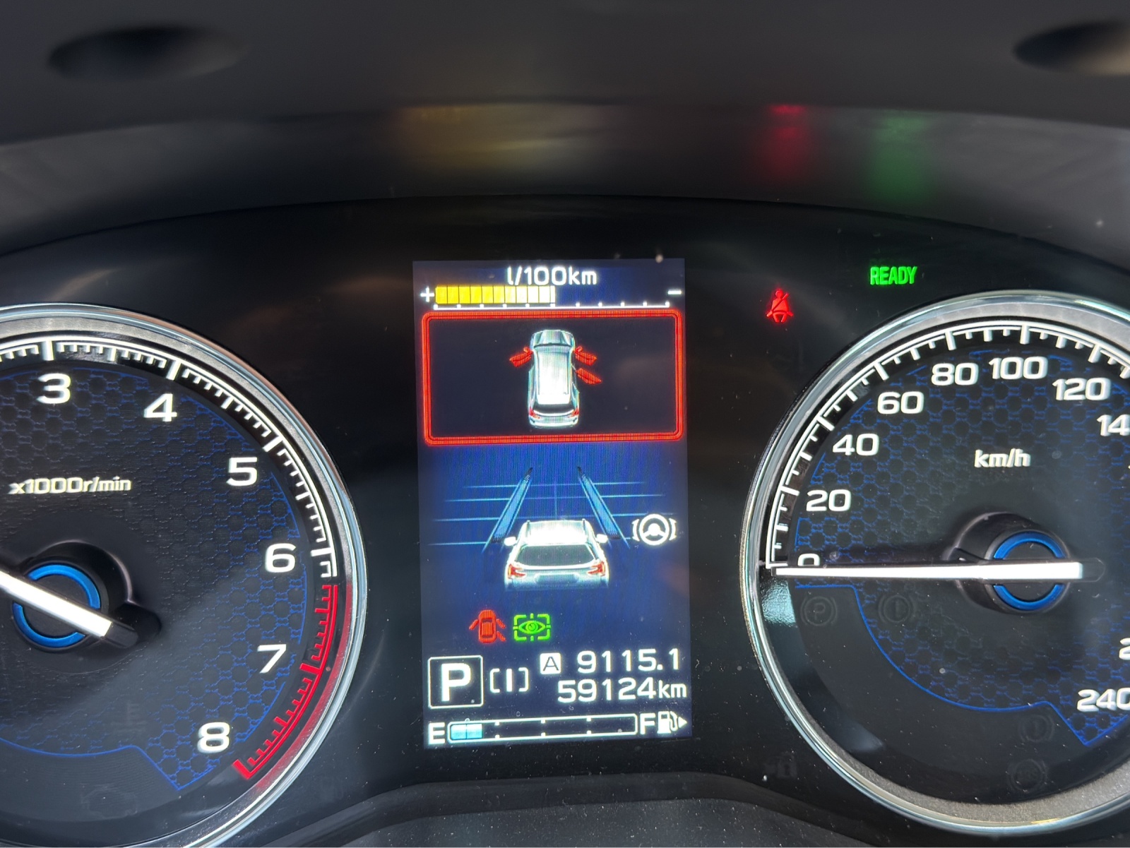 SUBARU Forester 2.0i e-Boxer Swiss Plus Lineartronic-image-10