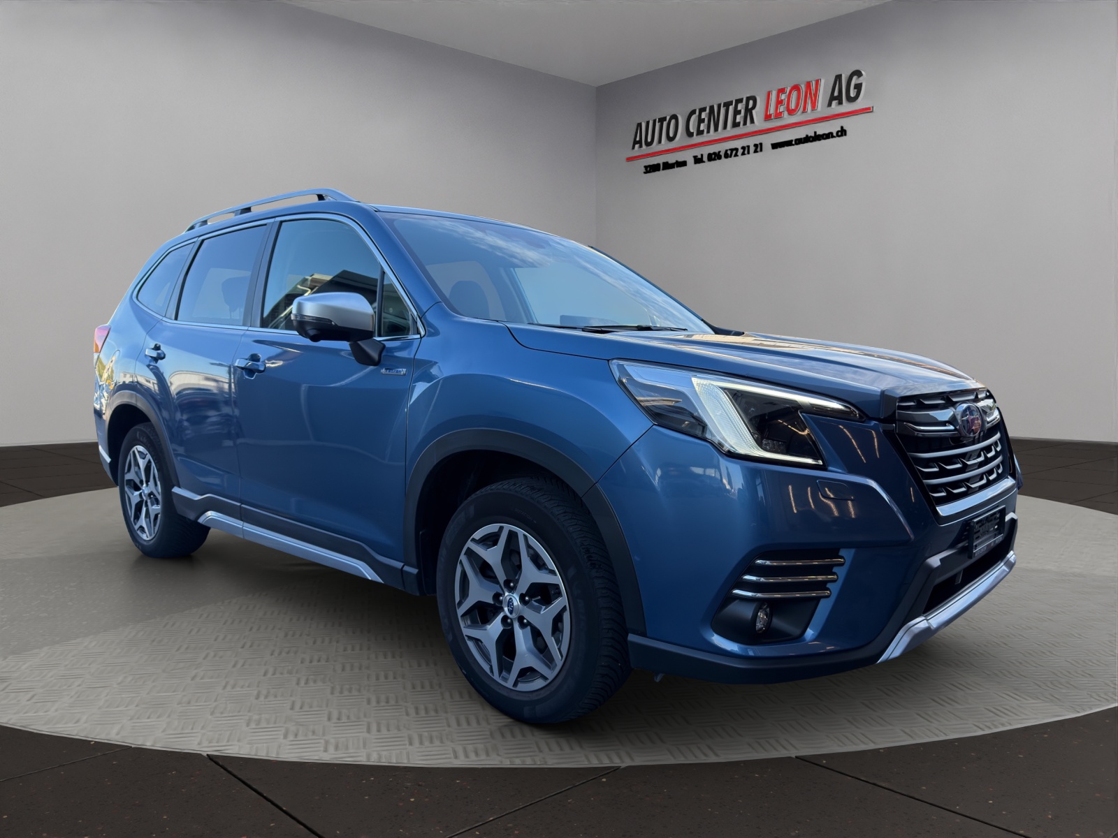 SUBARU Forester 2.0i e-Boxer Swiss Plus Lineartronic-image-7