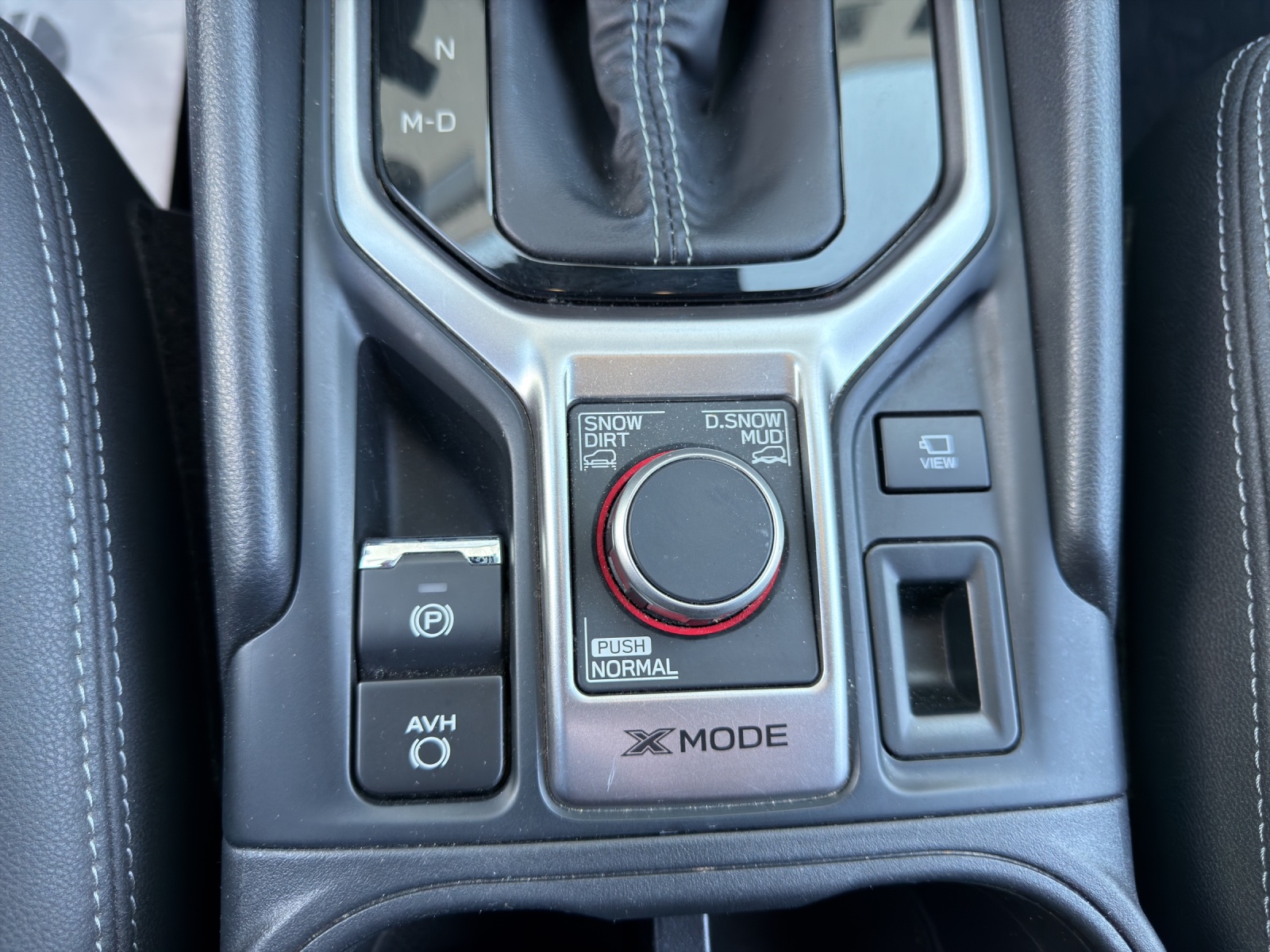 SUBARU Forester 2.0i e-Boxer Swiss Plus Lineartronic-image-20